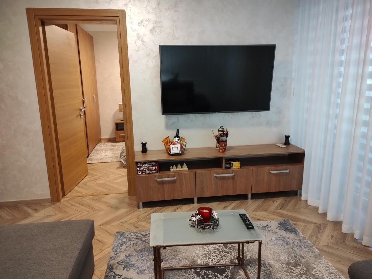 Decebal Premium Confort Craiova Exteriér fotografie